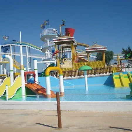 Luxury Two Br Pool View Side At Algarve's Longest Apartment