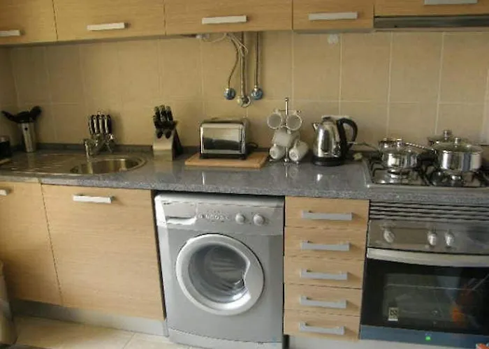 Luxury Two Br Pool View Side At Algarve's Longest Armação de Pêra