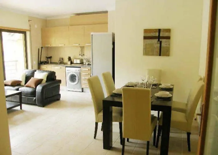 Luxury Two Br Pool View Side At Algarve's Longest 아파트